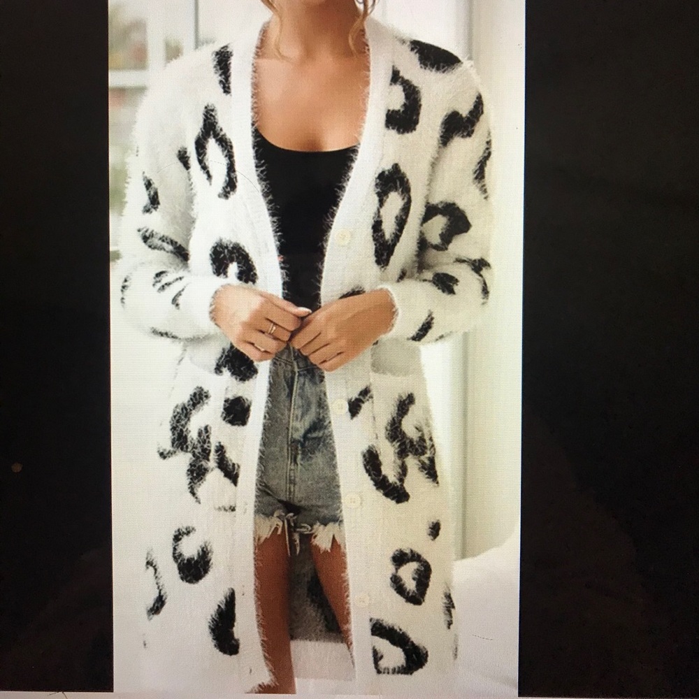 New Long White Black Leopard Cardigan XL